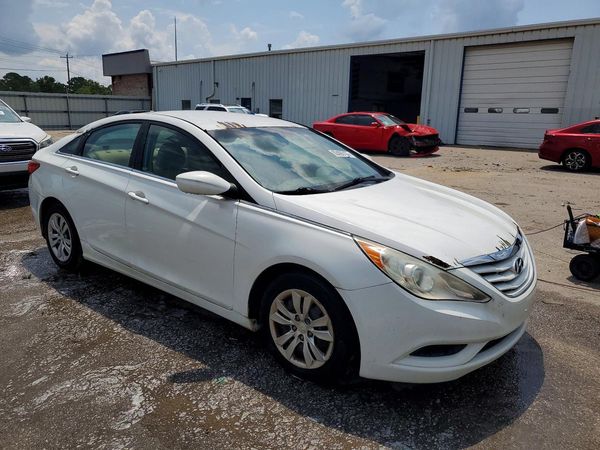 2012 HYUNDAI SONATA