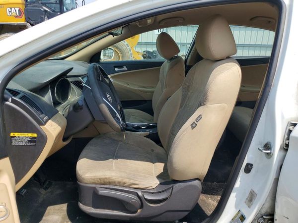 2012 HYUNDAI SONATA