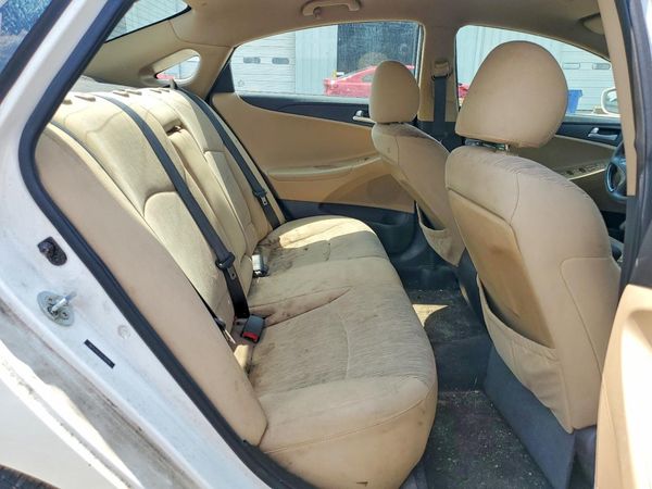 2012 HYUNDAI SONATA