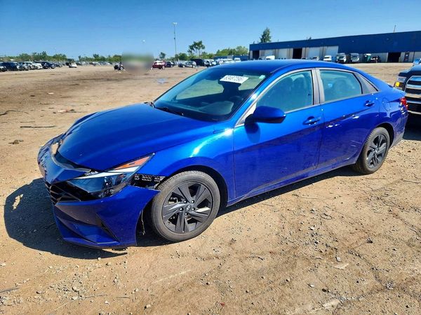 2022 HYUNDAI ELANTRA SEL