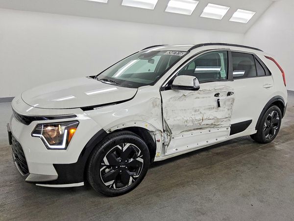 2024 KIA NIRO