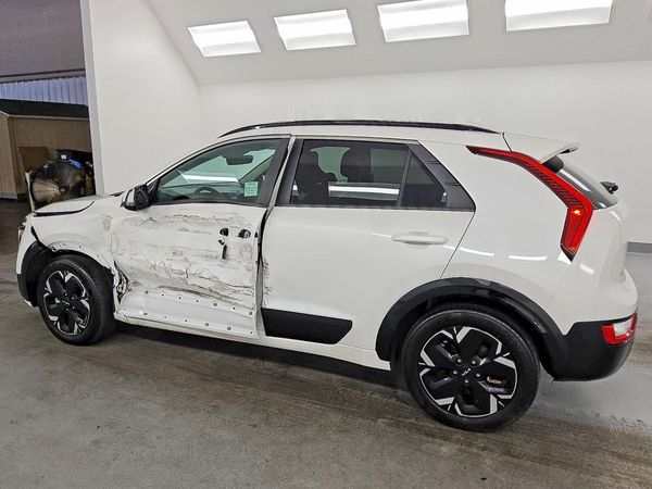 2024 KIA NIRO Wind