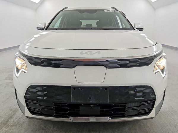 2024 KIA NIRO Wind