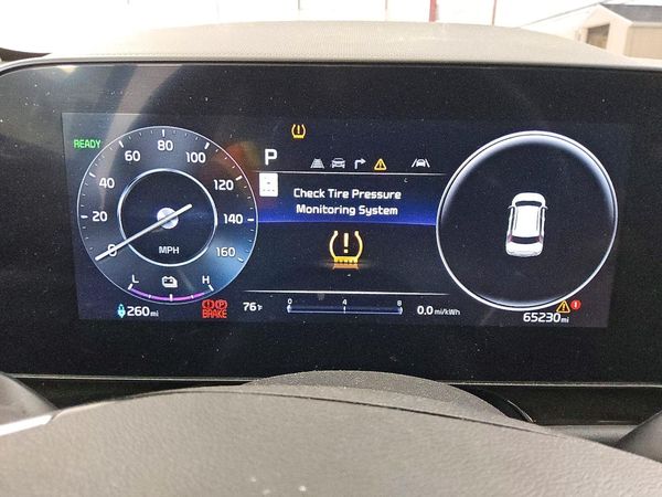 2024 KIA NIRO Wind