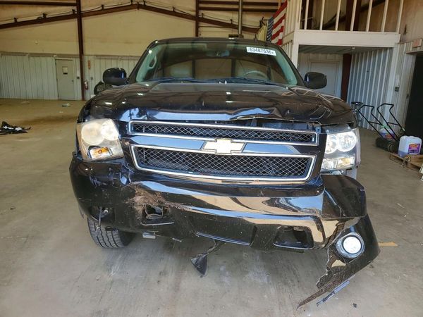 2013 CHEVROLET TAHOE