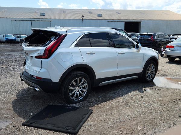 2020 CADILLAC XT4