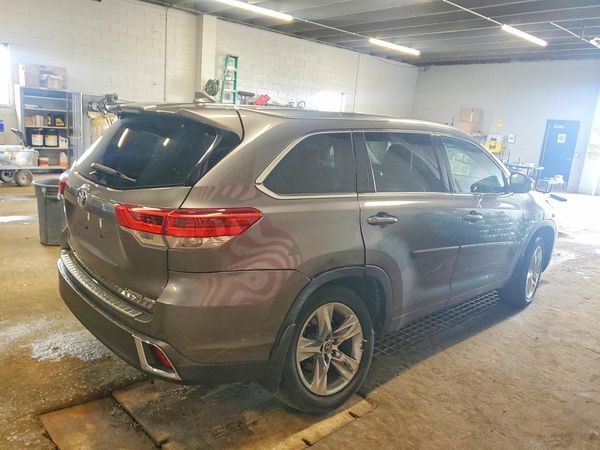 2019 TOYOTA HIGHLANDER Ltd/Ltd Platinum