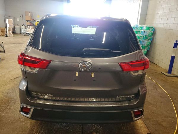 2019 TOYOTA HIGHLANDER Ltd/Ltd Platinum
