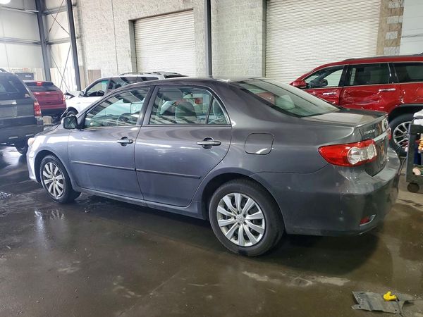 2013 TOYOTA COROLLA