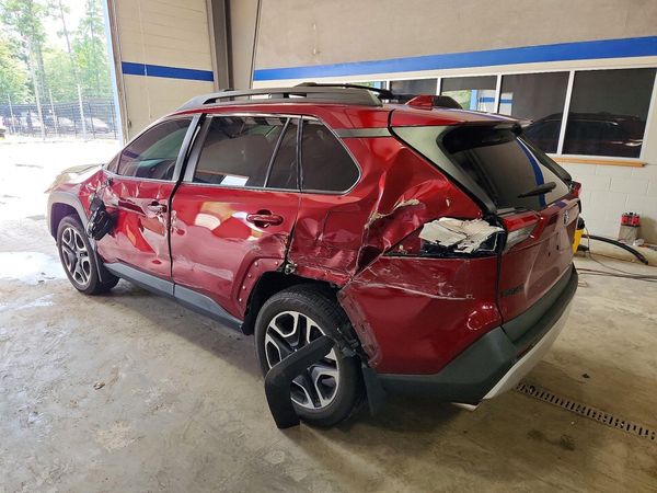 2019 TOYOTA RAV4