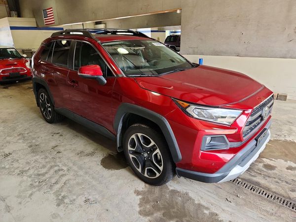 2019 TOYOTA RAV4