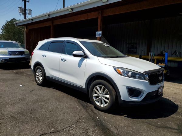 2017 KIA SORENTO