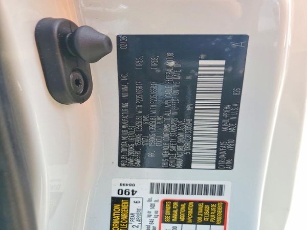 2026 TOYOTA SIENNA LE