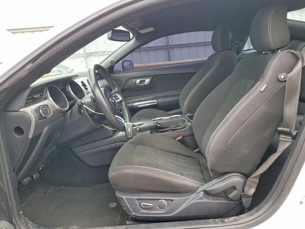 2019 FORD MUSTANG I4 Coupe