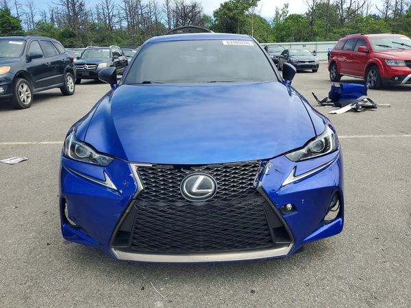 2018 LEXUS IS 300