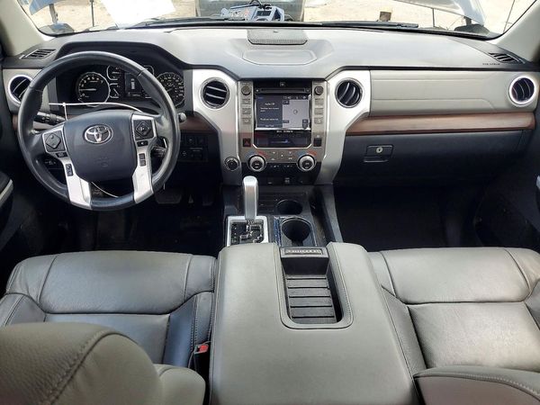 2019 TOYOTA TUNDRA Limited Grade