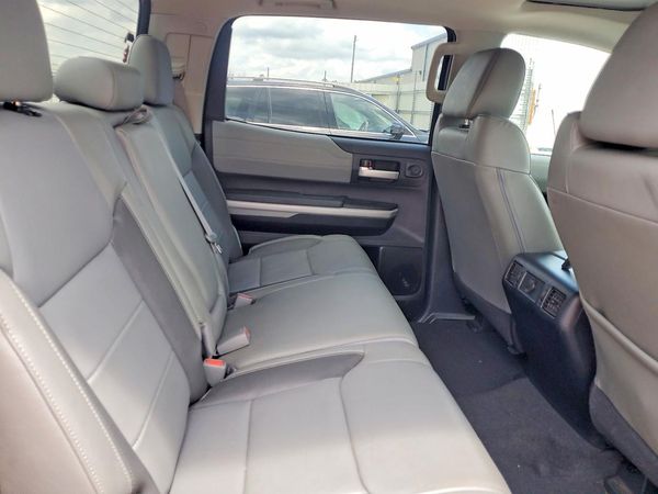 2019 TOYOTA TUNDRA Limited Grade