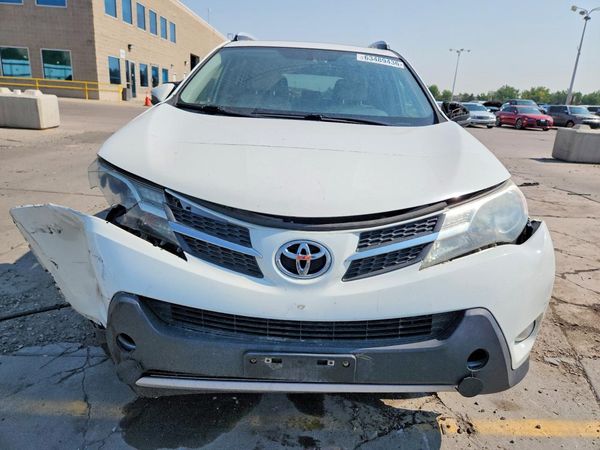 2015 TOYOTA RAV4