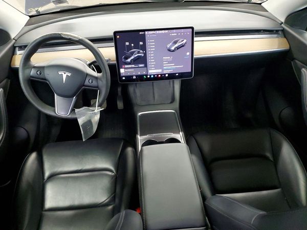 2021 TESLA MODEL Y