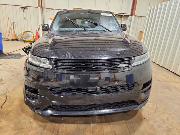 2025 LAND ROVER RANGE ROVER SPORT P400 Dynamic SE