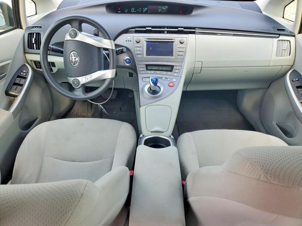 2012 TOYOTA PRIUS