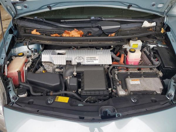 2012 TOYOTA PRIUS
