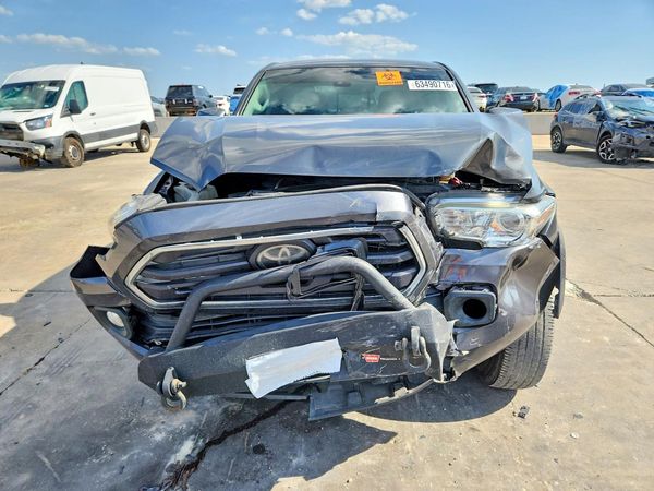2019 TOYOTA TACOMA SR5