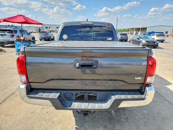 2019 TOYOTA TACOMA SR5