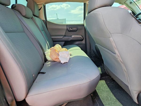 2019 TOYOTA TACOMA SR5