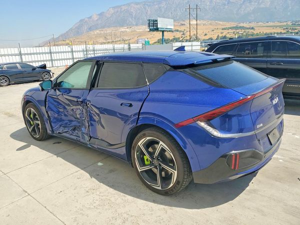 2023 KIA EV6