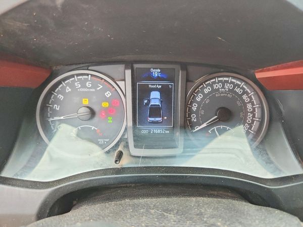 2016 TOYOTA TACOMA