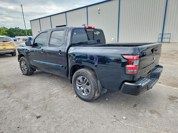 2025 NISSAN FRONTIER