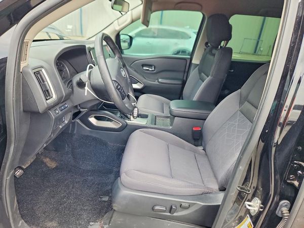 2025 NISSAN FRONTIER
