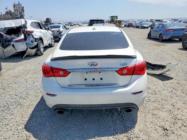 2017 INFINITI Q50