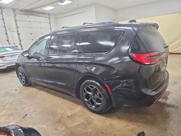 2021 CHRYSLER PACIFICA