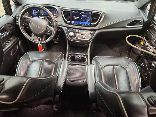 2021 CHRYSLER PACIFICA