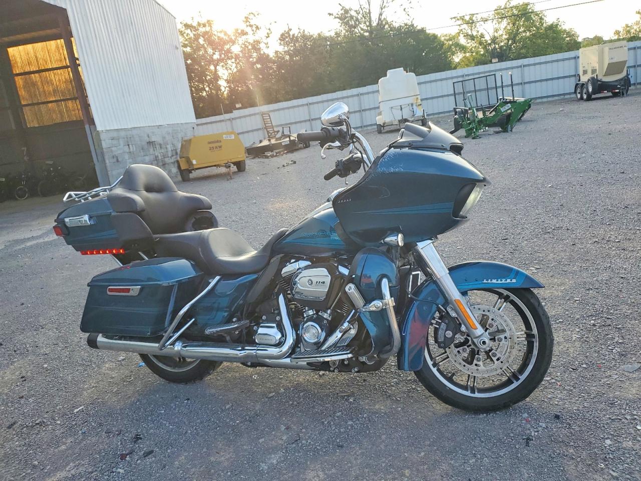 2020 HARLEY-DAVIDSON FLTRK