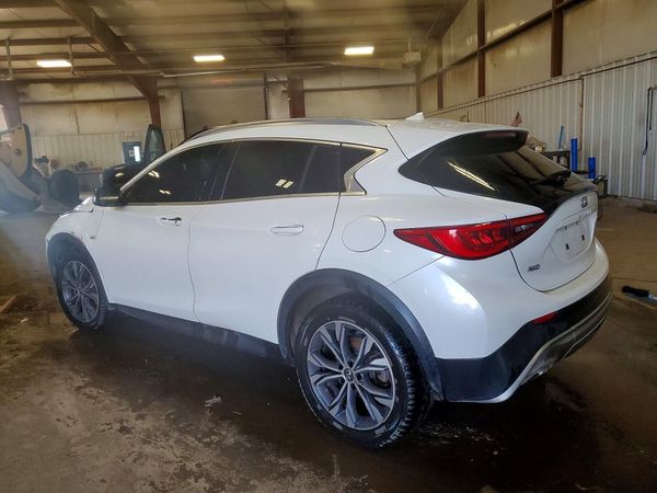 2017 INFINITI QX30