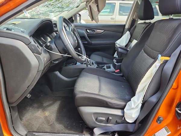 2019 NISSAN ROGUE