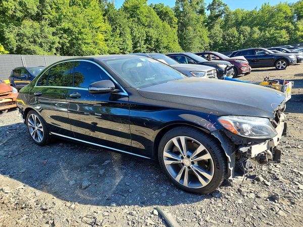 2017 MERCEDES-BENZ C C300