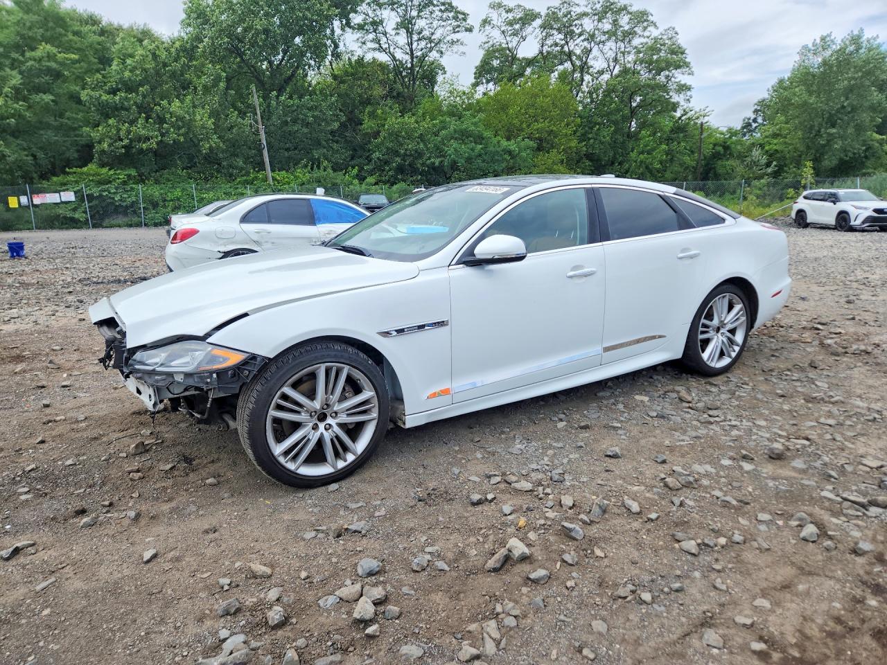 2018 JAGUAR XJ