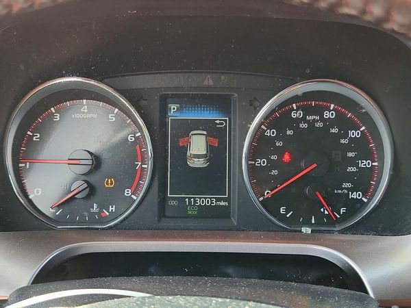 2017 TOYOTA RAV4 SE