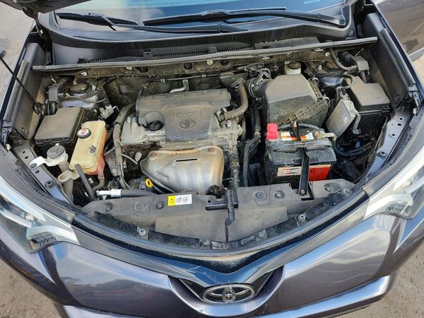 2017 TOYOTA RAV4 SE