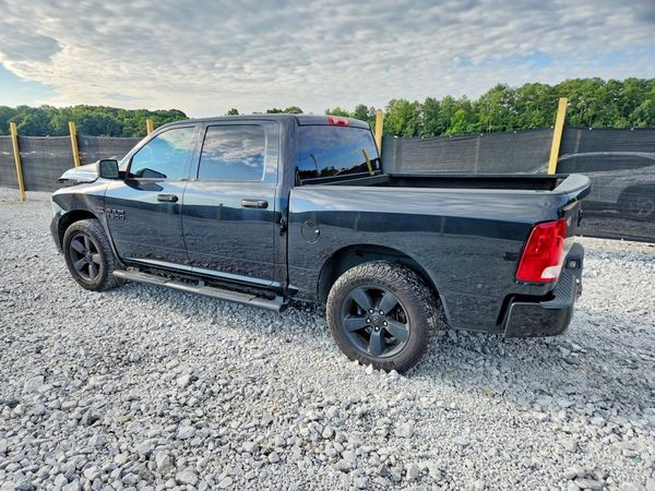 2016 RAM 1500 ST