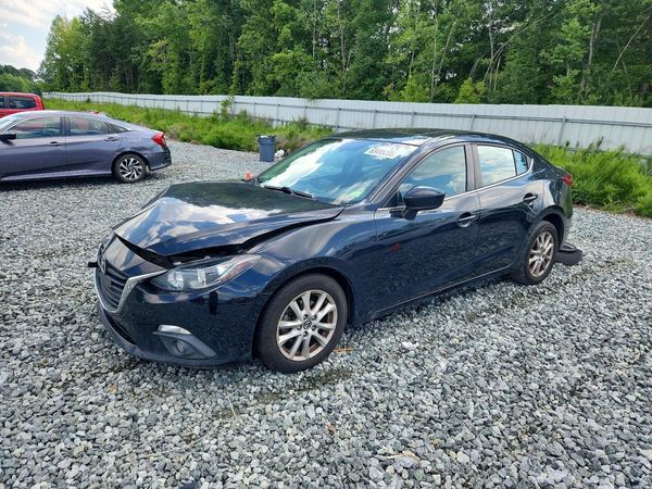 2016 MAZDA 3 Touring/GS