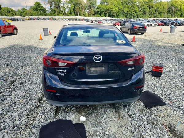 2016 MAZDA 3 Touring/GS