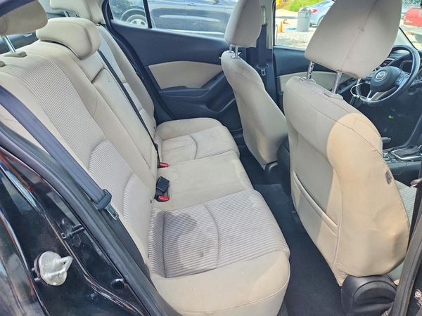 2016 MAZDA 3 Touring/GS