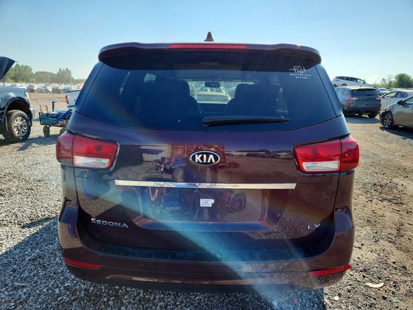 2017 KIA SEDONA LX