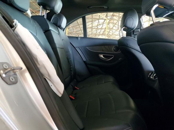 2016 MERCEDES-BENZ C C300