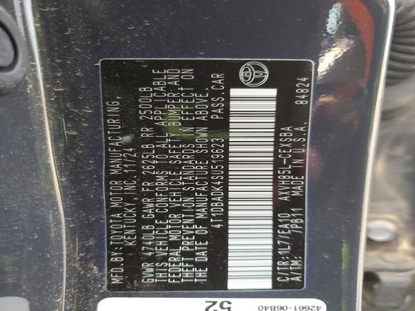 2025 TOYOTA CAMRY